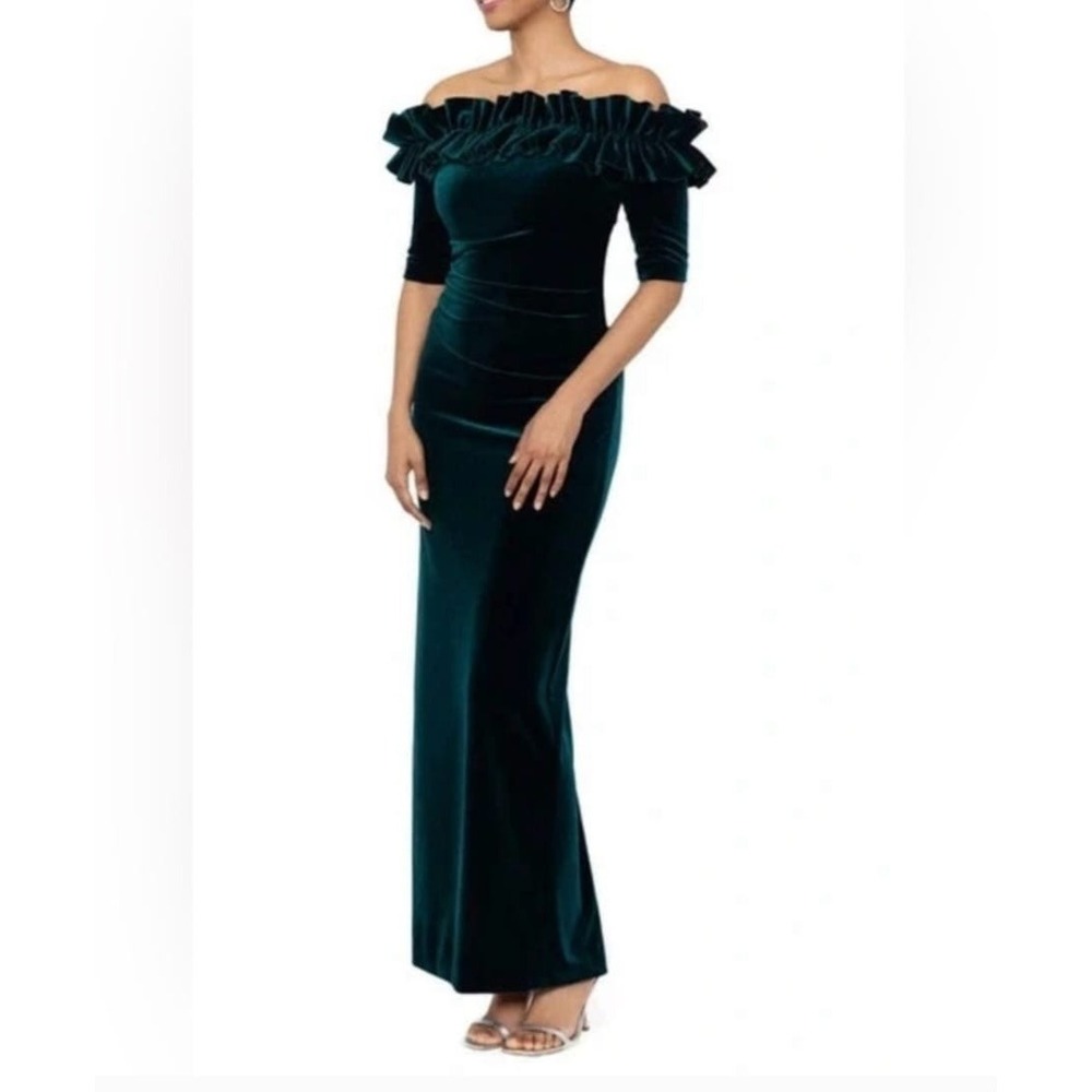 Xscape Hunter Green Ruffle Off the Shoulder Velvet Sheath Gown Size 14 $278